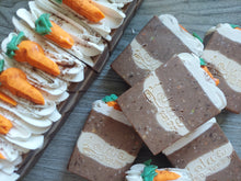 Load image into Gallery viewer, Carrot cake
